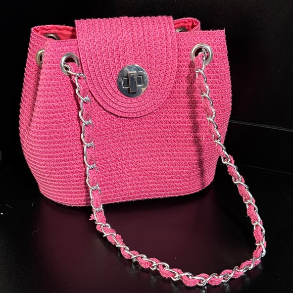 Handbags - Elegant Pink Crochet Shoulder Bag with Chain Strap